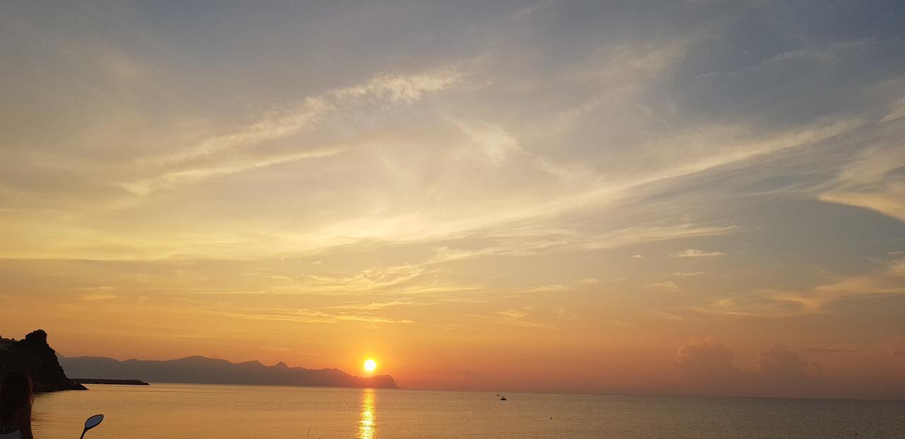 Trappeto Life Sunset Villa Buitenkant foto
